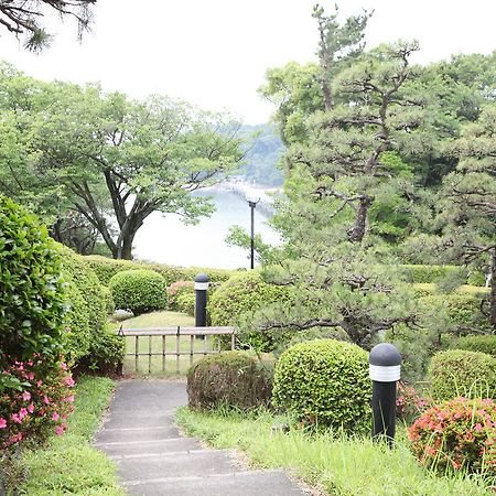 Gamagori Classic Hotel Extérieur photo