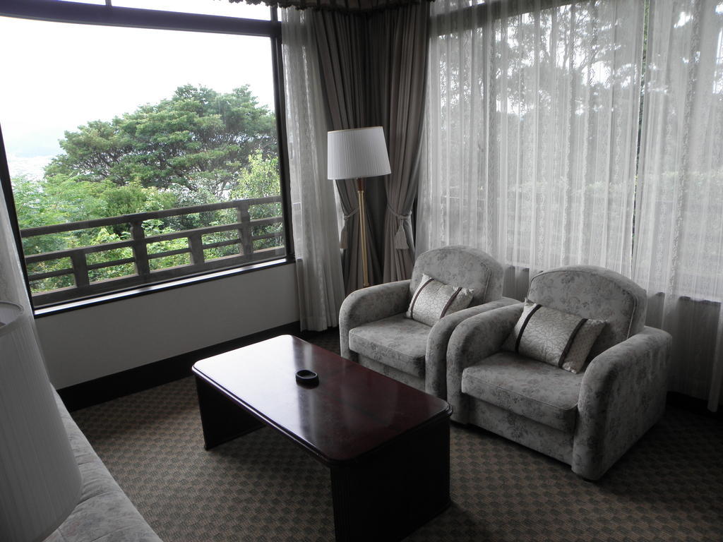Gamagori Classic Hotel Chambre photo