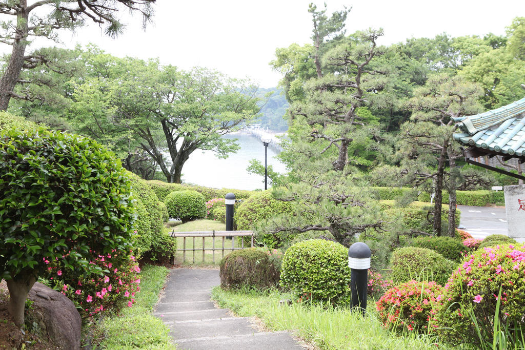 Gamagori Classic Hotel Extérieur photo